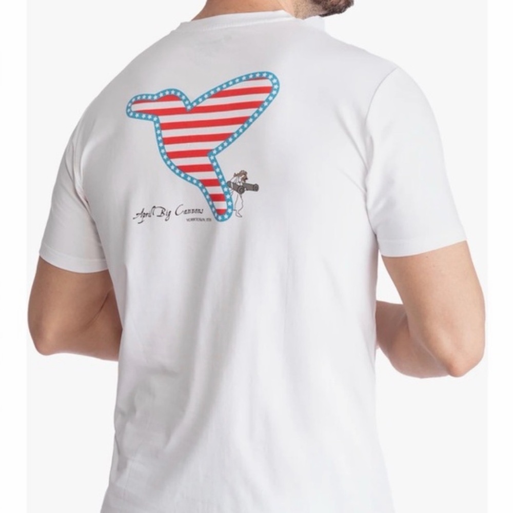 NWOT Birddogs April Big Cannons Yorktown 1776 Tee